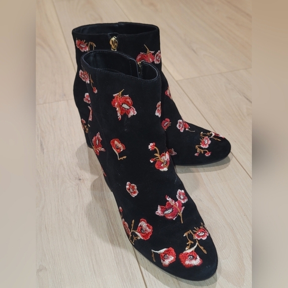 Cc- Karl Lagerfeld Edith floral suede black boots - Picture 5 of 9